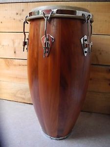 Conga SONOC ( Sonoridad Cubana ) en acajou ( mahogany )