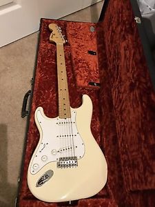 68 Reissued Fender Stratocaster - Case Included (Left Handed)