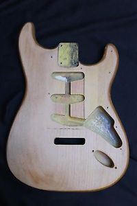 Fender Stratocaster Body 1966 Unfinished Vintage