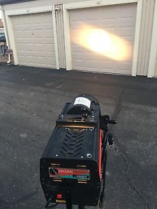 LYCIAN MIDGET Theater Spotlight 1206 With Color Filters And  Lenses USED