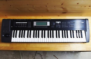 Used tested Korg TR61 Synthesizer Workstation with adapter EMS Free tracking
