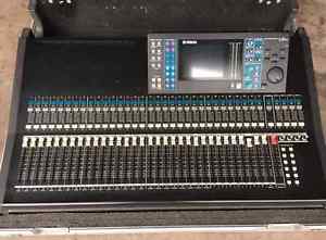 Yamaha LS9-32 Digital Mixer LS9 32 16 With Hard Travel Case