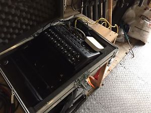 Mackie Dl1608 Live Digital Mixer W/case, Apple Airport