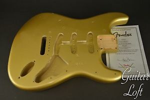 2004 Fender Custom Shop 1965 Stratocaster Relic Body - Aztec Gold