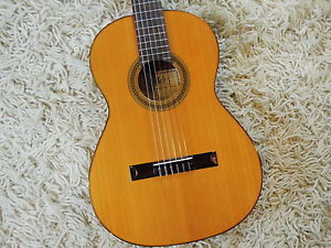 Valdez E/61 Klassikgitarre Classic Guitar Vorführmodell Demo Model