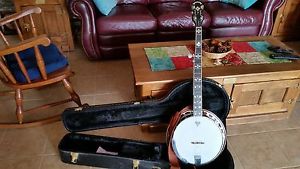 Alvarez Silver Belle 5 string banjo with case
