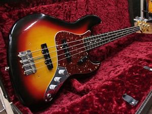 Fender Custom Shop 1962 Jazz Bass Closet Classic Fretless Faded 3-Color Sunburst