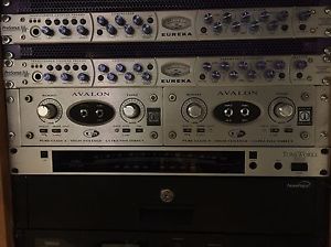 Avalon U5 Instrument DI and Instrument Preamp