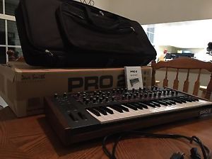Dave Smith Instruments Pro 2 Keyboard Synthesizer