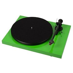 Pro-Ject Debut Carbon DC Record Player Green