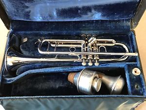 Bach Stradivarius Bb Trumpet Model 37 ML Bore Silver with Case