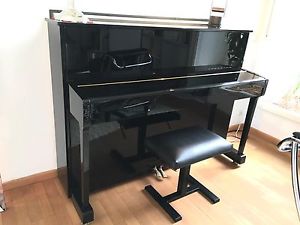 Klavier Yamaha P 112 NT - schwarz hochglanz poliert -  toller Klang
