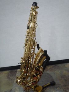 Yanagisawa alto  saxophone  901 ii in very good condition from Japan