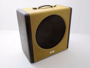 Vintage 47 Tonemaster Amp — Ostrich & Tweed