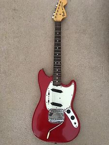 1965 Fender Musicmaster electric guitar
