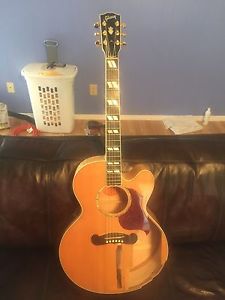 Gibson J185 EC Blues King Project