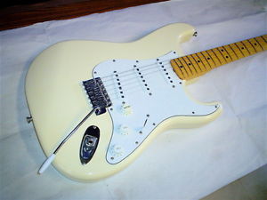 FENDER JAPAN STRATOCASTER ST68-85TX VWH 1997 O-SERIAL