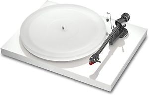 Pro-Ject Audio Debut Carbon DC Esprit SB with 2M Red Cartridge in White