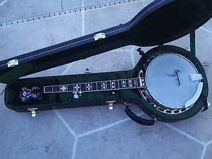 GOLD STAR BANJO GF-100 HF 050721 SAGA MUSICAL INSTRUMENTS HEARTS & FLOWERS CASE