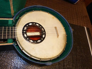 Antique FC Wilkes Patent G Banjo with original fittings, good antique condition