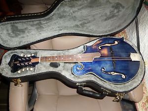 New Mia F-7E F-Style Mandolin & Case - Acoustic/Electric with Fishman - USA