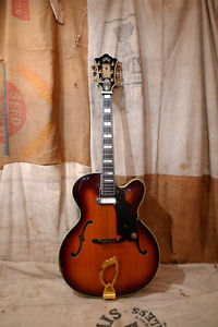 1962 Guild Artist Award Vintage Cutaway Archtop Guitar