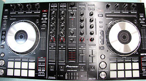 Pioneer Digital DJ-SX Controller + Mixer (DDJ-SX)