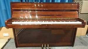 Young Chang U107  upright piano