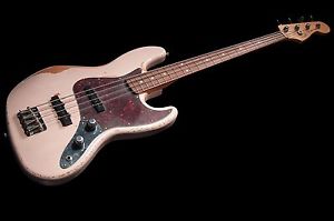 Fender Road Worn Flea Signature Jazz Bass Shell Pink with gigbag