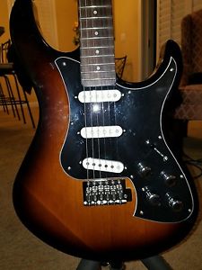 Line 6 Variax Standard Electric Guitar - DIV and computer interface Software