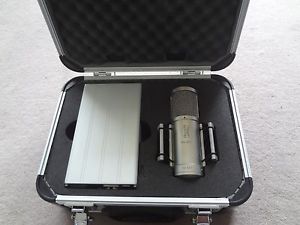Brauner Valvet Professional Microphone