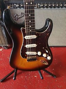 Fender Stratocaster Deluxe Two Tone Sunburst