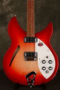 2015 Rickenbacker 330 FIREGLO unplayed/MINT!!!