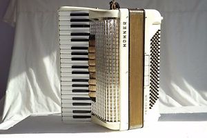 Piano accordion akkordeon HOHNER VERDI III M  120 bass