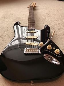 Fender 2016 Deluxe Stratocaster ( Black Rosewood) Made In Mexico.