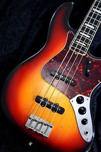 Fender USA 1973 Jazz Bass -Sunburst-【VINTAGE】 w/ Hard Case