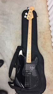 Fender Bass - Roger Waters 4-String