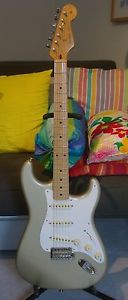 Fender classic player 50's stratocaster