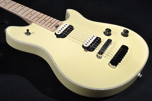 EVH USA WOLFGANG HT VINTAGE WHITE HARDTAIL W/HARDSHELL CASE