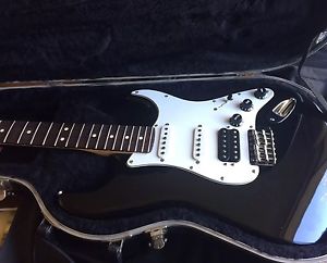 Fender Deluxe Lonestar Stratocaster Black Hardcase Highway1 Bridge Humbucker HSS