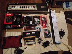 HOME STUDIO apogee duet, M-audio keystation keyboard & Pedel,sE electronics Mic