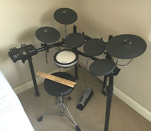 Yamaha DTX522K Electronic Drum Set