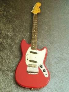 Fender USA '66 Mustang RED