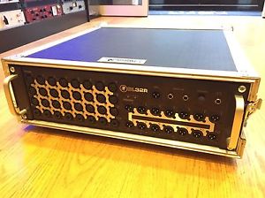 Mackie DL32R