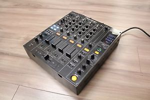 Pioneer DJM-800 Pro DJ Mixer