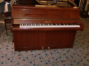 BENTLEY piano small mohogany overstrung and underdamper can deliver! £450 buy