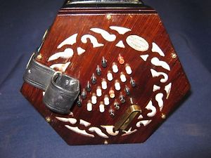 Lachenal 48 Key Treble English Concertina in Concert Pitch