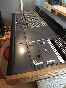 MIXER ALLEN AND HEATH BRENELL SIGMA 32 CH