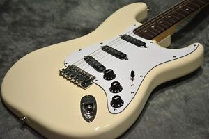 Fender Japan Japan Exclusive Classic 70s Stratocaster VWH NEW w/Gig Bag F/S