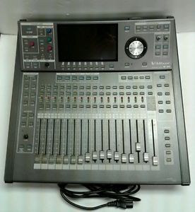 ***Roland M-300 32 Channel Live Mixing Console***
